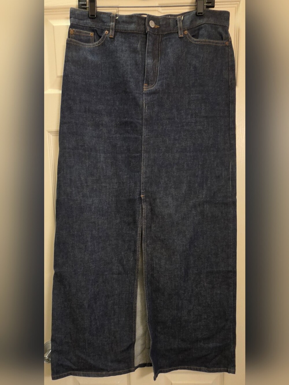 GAP Dark Blue Pencil Denim Skirt